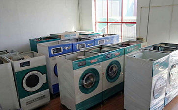 小型干洗店设备一套需要多少钱？