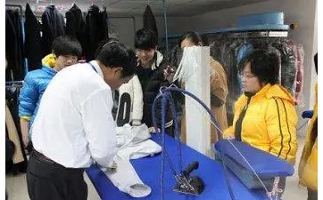 在武汉如何学习干洗技术？